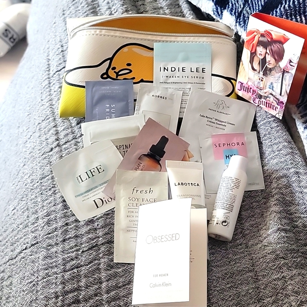 Make up case bundle